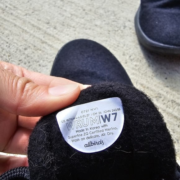 ⭐️SOLD ⭐️ All Birds | Women's Wool Runner-up Mizzles | SZ 7 - Picture 11 of 12